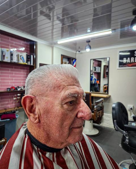 Sleek Barbershop Image