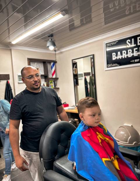 Sleek Barbershop Image